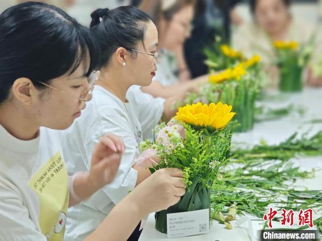 夜校风潮席卷山东小城 县域青年乐于“自我充电”