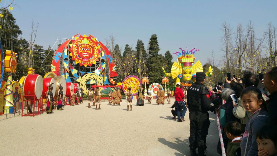 游天府㉚看展览闹民俗 金沙太阳节春节假期接待观众较去年同期超五成