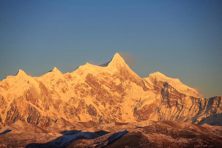 观雪山，赏落日，变“月亮”！长秋月观景台预计五月正式开放